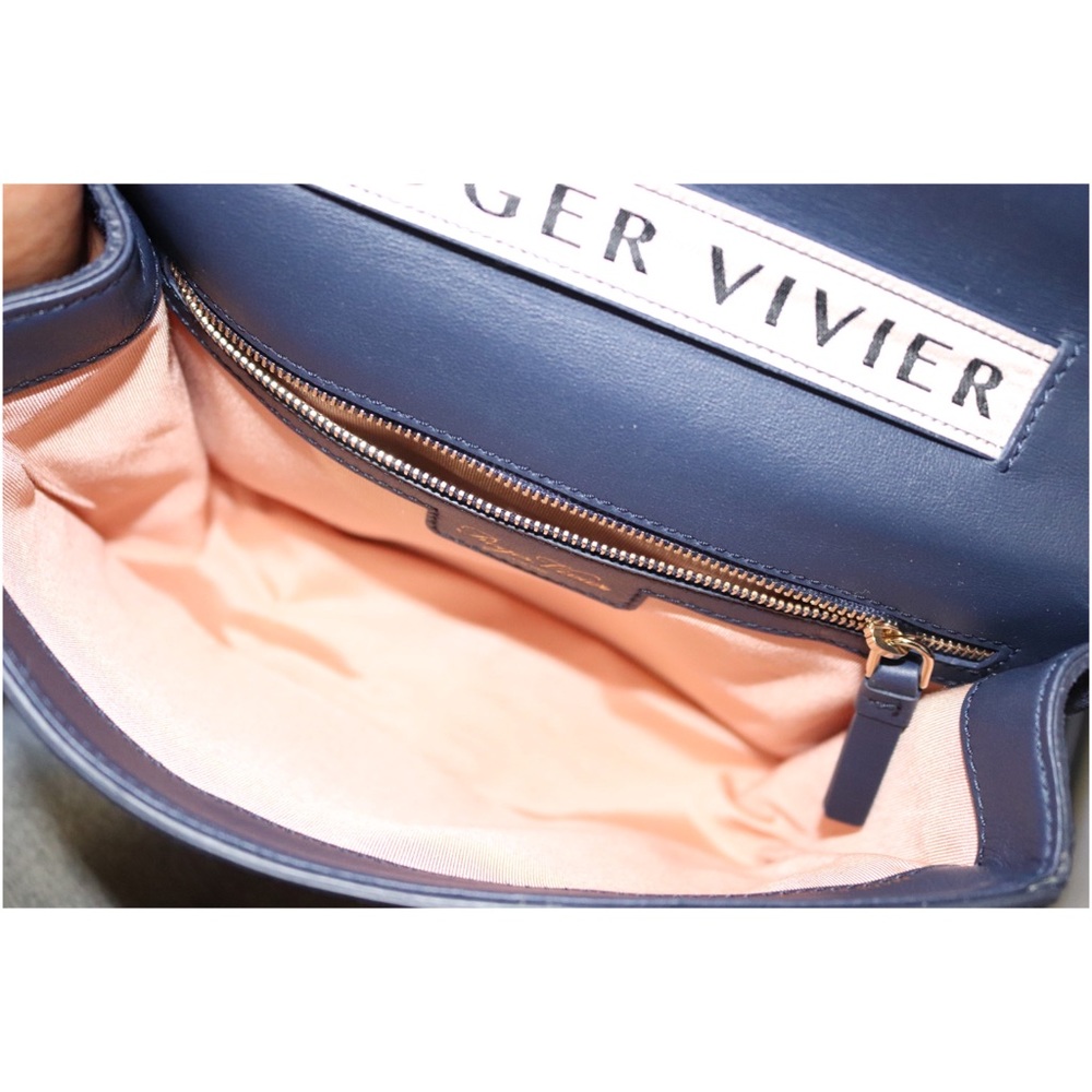 Roger Vivier -Très Vivier Bag Small NWOT - Picture 4 of 8